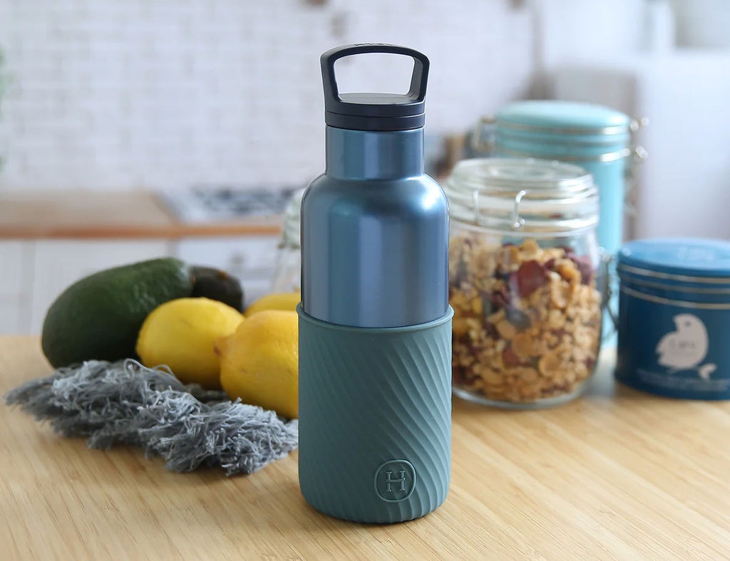 Staying Cool and Hydrated: Insulated Water Bottles with Fruit Infusers