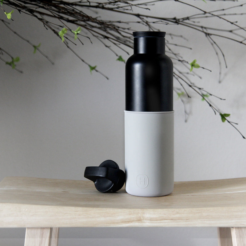 Black-Cloudy Grey 20 Oz, HYDY - Water bottles, 18/8 (304) Stainless Steel, BPA Free, Reusable